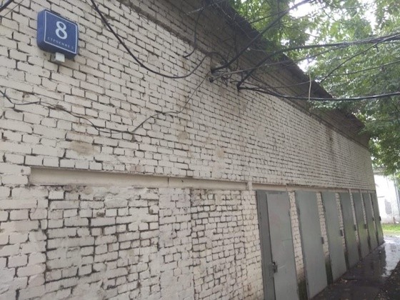 (фото) Главный офис партии Путина разместили в трансформаторной будке (фото) Главный офис партии Путина разместили в трансформаторной будке