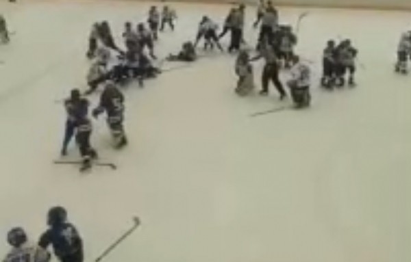 В Тольятти ищут виновников массовой драки во время детского хоккейного матча