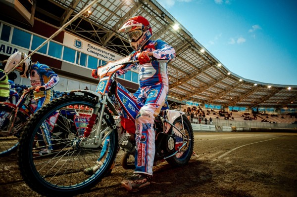 «Мега-Лада» одержала сложную победу над «Востоком» «Мега-Лада» одержала сложную победу над «Востоком»