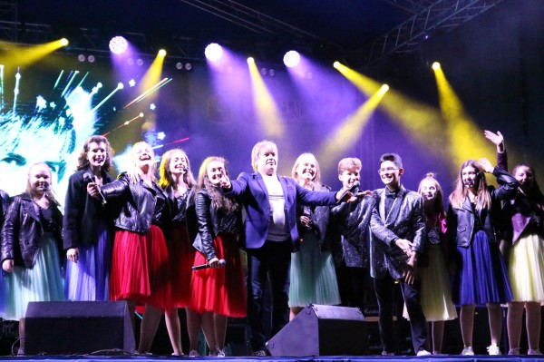 "Победа! Россия! Автопром!"