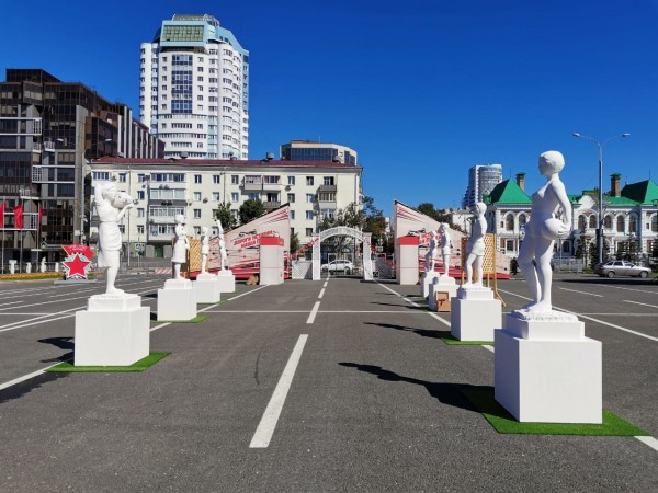 &laquo;Дорога истории &ndash; наша Победа&raquo;: на площади Куйбышева открылся уникальный музей под открытым небом