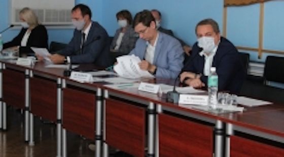 (мнение) Власти учуяли в Тольятти положительную динамику состояния воздуха. Несмотря на вонь