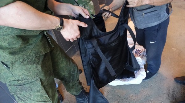 Самарская таможня помогла остановить вывоз 95 бронежилетов из страны Самарская таможня помогла остановить вывоз 95 бронежилетов из страны