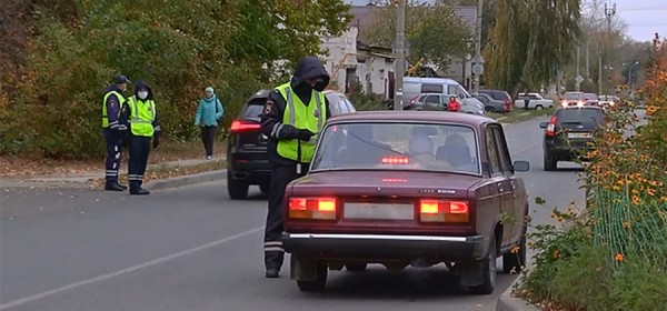 В Тольятти прошел рейд ГИБДД по использованию детских удерживающих устройств В Тольятти прошел рейд ГИБДД по использованию детских удерживающих устройств
