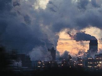 В Тольятти ликвидируют два мощных источника дыма