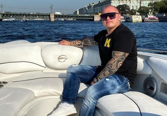 (фото) Чемпионка-тяжелоатлетка Тураева пожаловалась на половую дискриминацию в аэропорту (фото) Чемпионка-тяжелоатлетка Тураева пожаловалась на половую дискриминацию в аэропорту