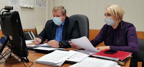 Тольяттинские волонтеры продолжают помогать пожилым людям на самоизоляции