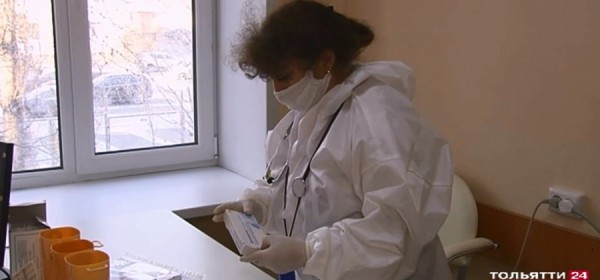 В Самарскую область доставлена новая партия лекарств от COVID-19 В Самарскую область доставлена новая партия лекарств от COVID-19