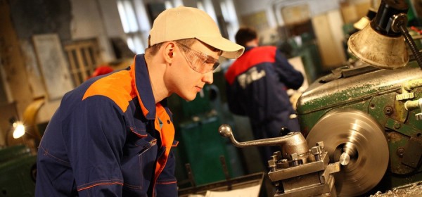 Более 8 тысяч человек трудоустроены центром занятости Тольятти с начала года