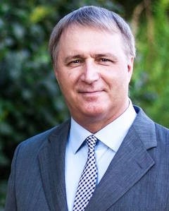 Полковник из Самары объявил голодовку из-за подтасовки на выборах в США