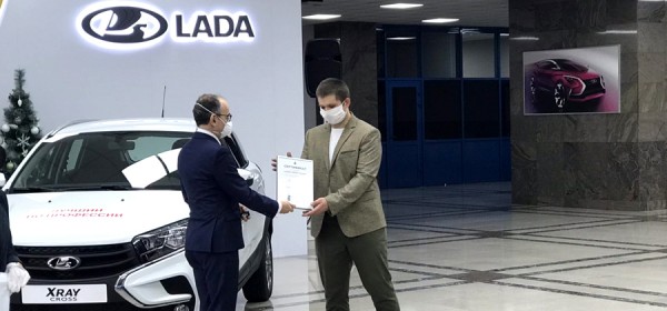 Автомобиль LADA XRAY Cross &ndash; лучшему по профессии!