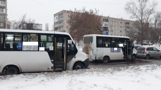 Массовое ДТП на Лесной в Тольятти: информация Главка Массовое ДТП на Лесной в Тольятти: информация Главка