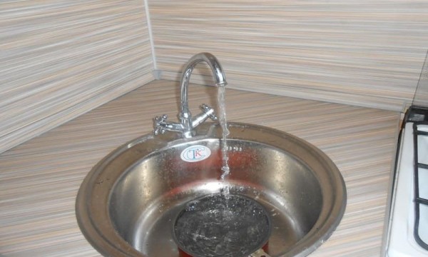 Горячее водоснабжение в Автозаводском районе берут на контроль Горячее водоснабжение в Автозаводском районе берут на контроль