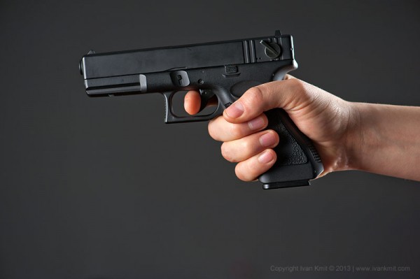 В Тольятти стреляли в полицейского В Тольятти стреляли в полицейского