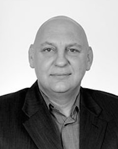 Фракция коммунистов в думе Тольятти изгнала Романа Ершова Фракция коммунистов в думе Тольятти изгнала Романа Ершова