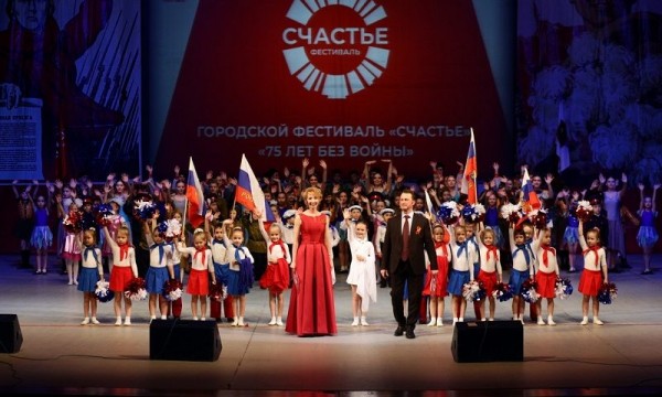 В Золотую книгу имен молодых дарований попадет достойный В Золотую книгу имен молодых дарований попадет достойный