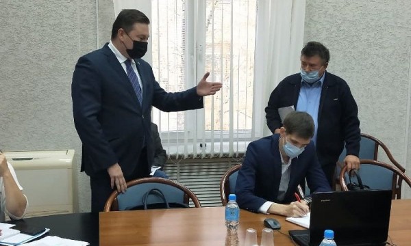 Коллективы предприятий просят вернуть сотый маршрут Коллективы предприятий просят вернуть сотый маршрут