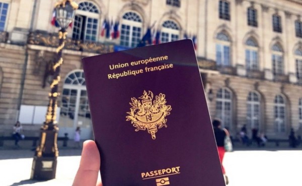 Условия программы получения ВНЖ во Франции по категории паспорт-талант