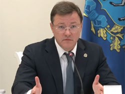 Губернатор поручил проверить каждое обращение жителей региона о непредоставлении лекарств от COVID-19