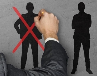 На фоне скандала с изнасилованием заключенных Путин уволил главу ФСИН