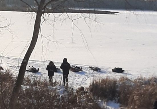 Опубликованы фото с места гибели четырех рыбаков в Самаре