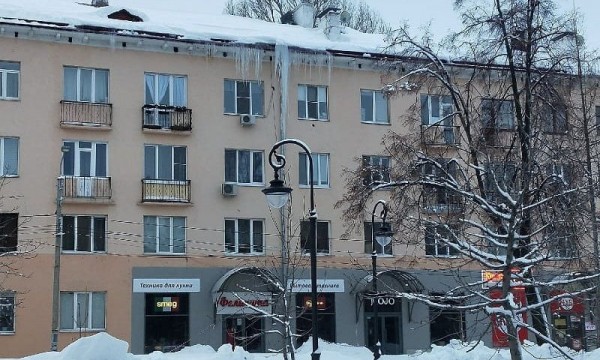 За упавшую сосульку могут привлечь к уголовной ответственности