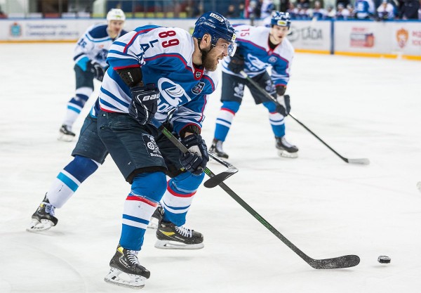 Хоккейный клуб Лада
Тольятти
Хоккейный клуб Лада
Тольятти