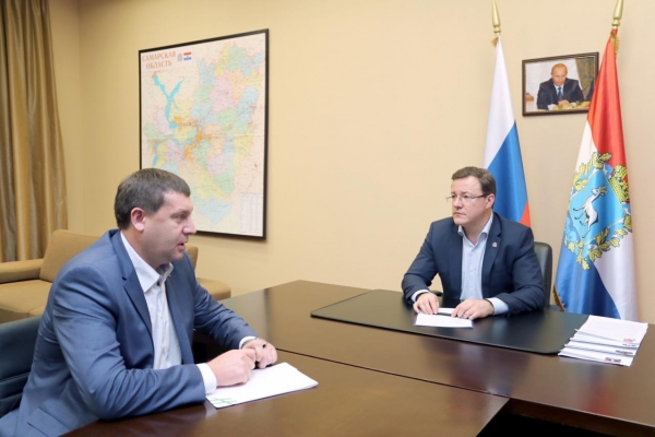 Губернатор Самарской области обсудил с главой Жигулевска реализацию нацпроектов и развитие туризма Губернатор Самарской области обсудил с главой Жигулевска реализацию нацпроектов и развитие туризма