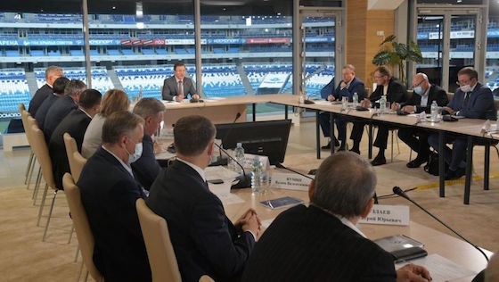 (мнение) В дела Артяковых из «Ростеха» Азарову путь заказан (мнение) В дела Артяковых из «Ростеха» Азарову путь заказан